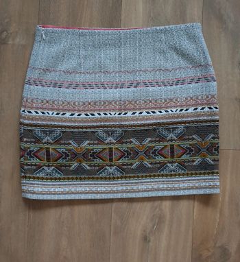 Jupe droite courte, taille 36, Etam