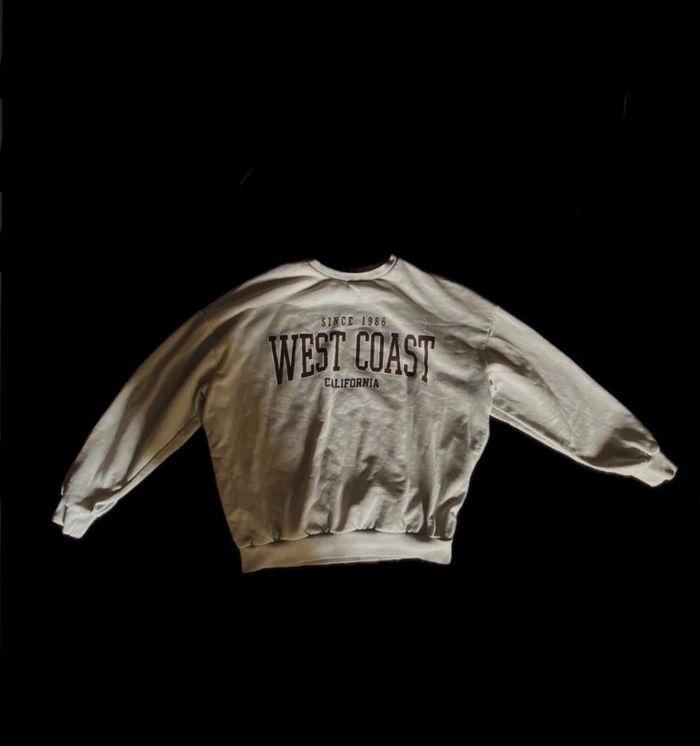 Le de 3 pull/sweat - photo numéro 2