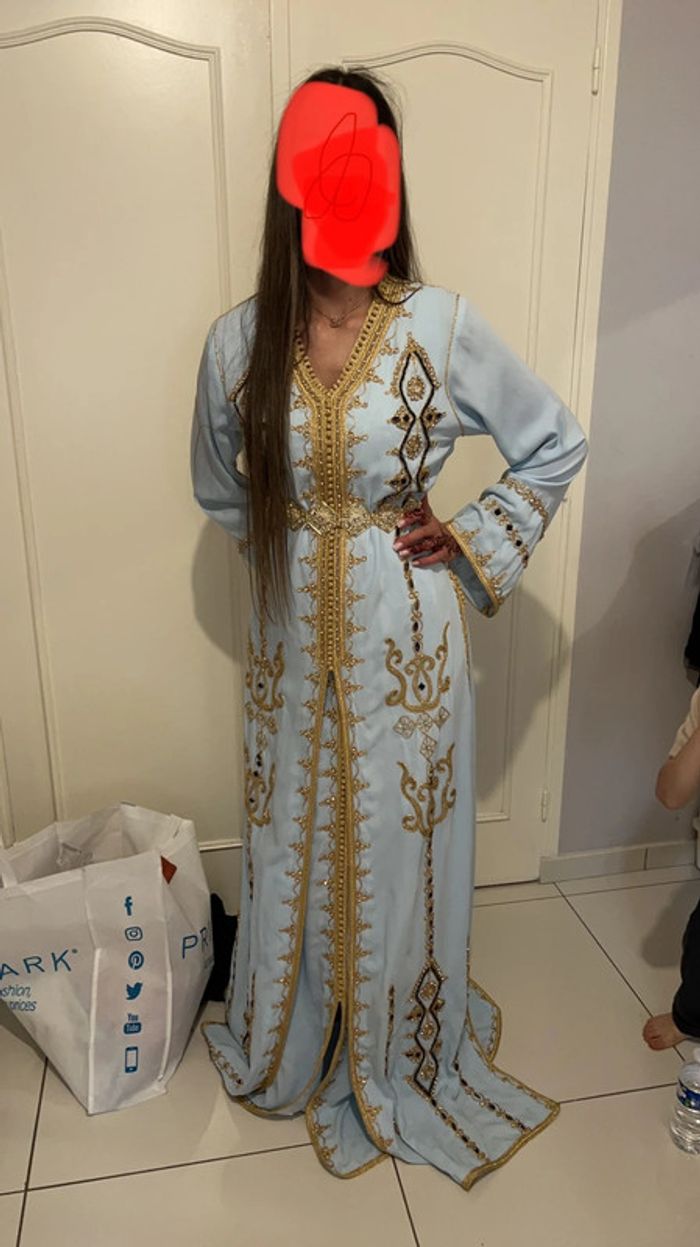 Caftan taille XS/S taille 34/36 en bonne etat - photo numéro 4