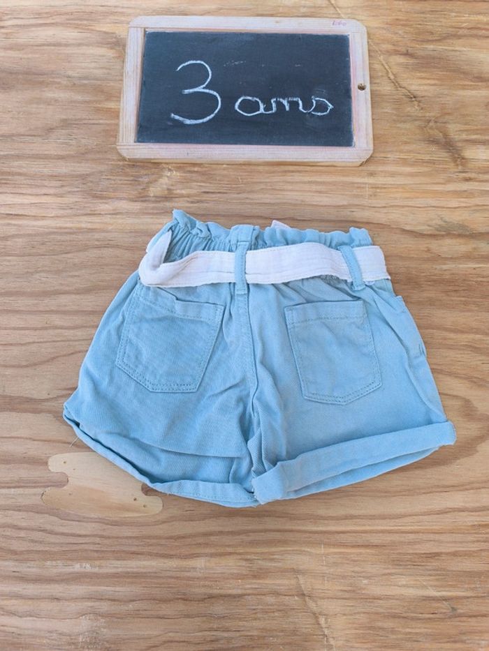 Short Verbaudet taille 3 ans très bon état - photo numéro 3