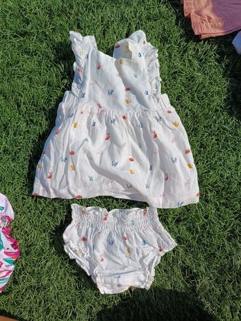 Robe 3 mois avec sa culotte/bloomer assorti