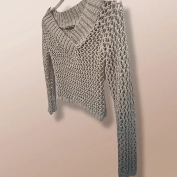P ull col V à troues kaki - Zingarella - Taille XS (34) - photo numéro 2