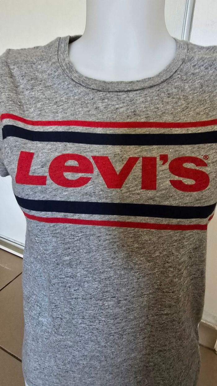 Tee-shirt levis taille 34 - photo numéro 2