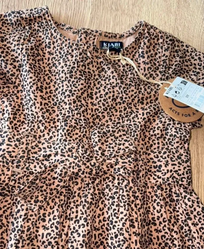 Robe neuve léopard 9 mois - photo numéro 2