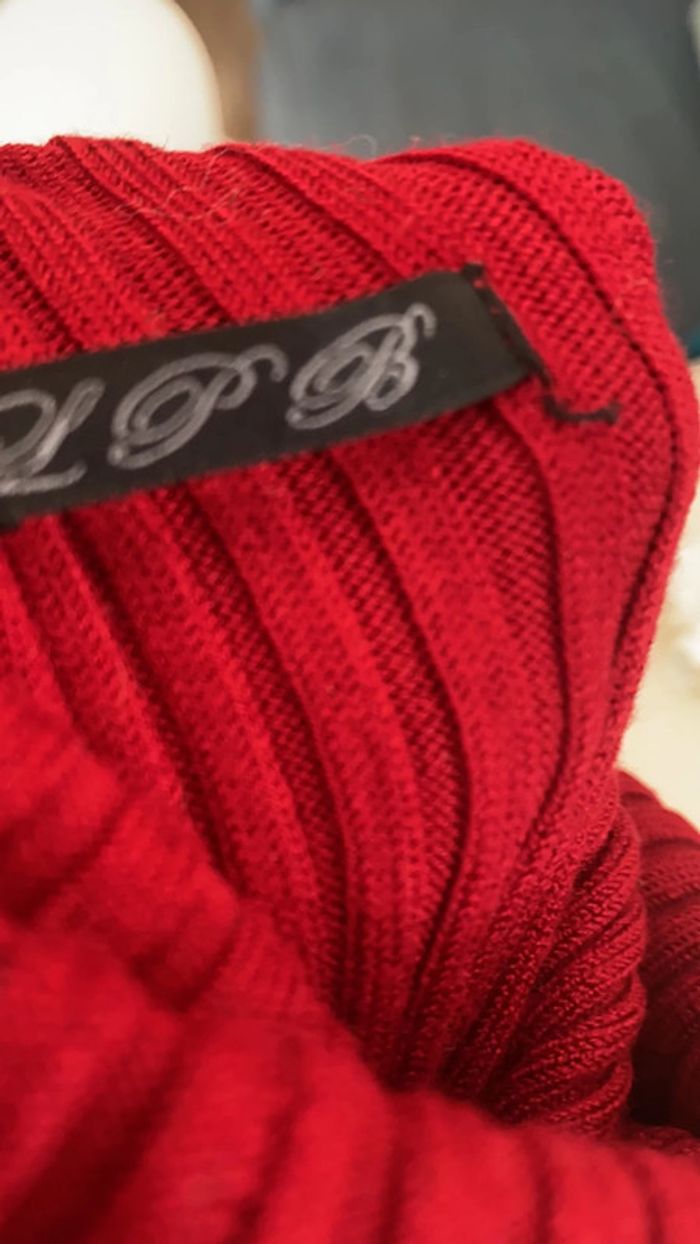Pull gris et fushia - photo numéro 6