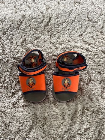 Sandale légère bébé tigrou