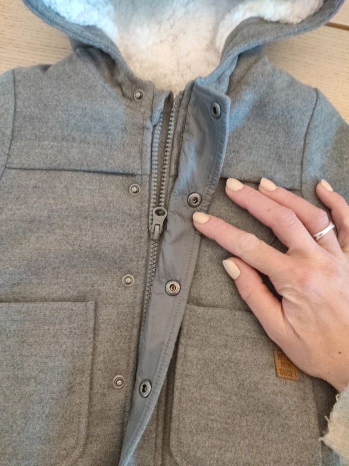 Manteau gris Kiabi 9 mois 69-72cm - photo numéro 3