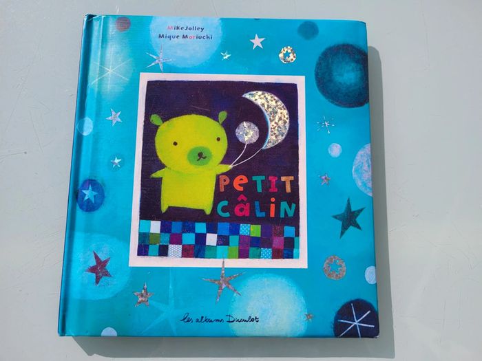 Joli livre couverture mousse 🌟 Petit câlin 🧸 - photo numéro 2