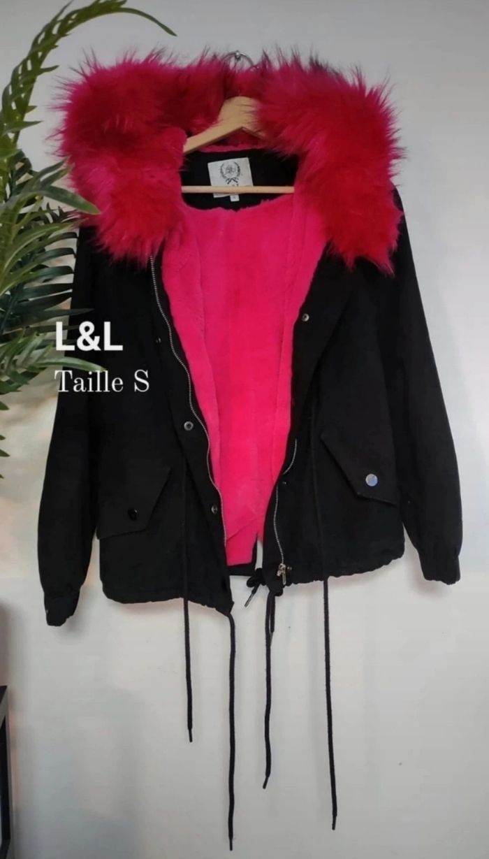 Manteau à capuche fausse fourrure - photo numéro 2