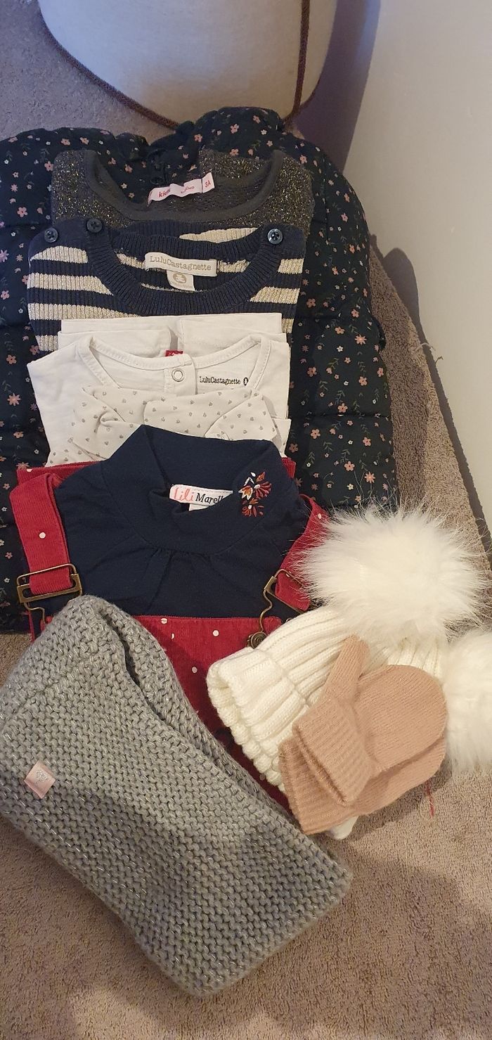 Jolie lot de vêtements fille 3 ans