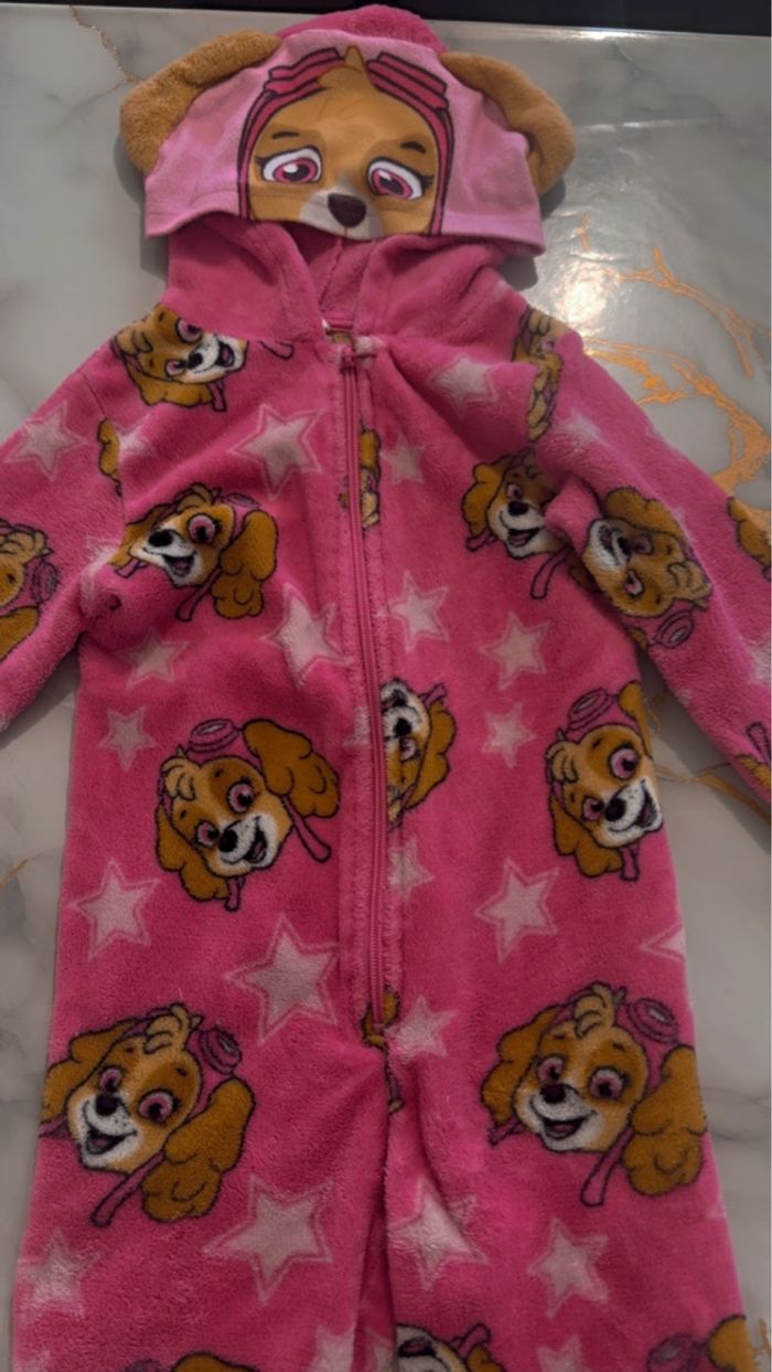 Lot vêtement filles 4-5 ans - photo numéro 3