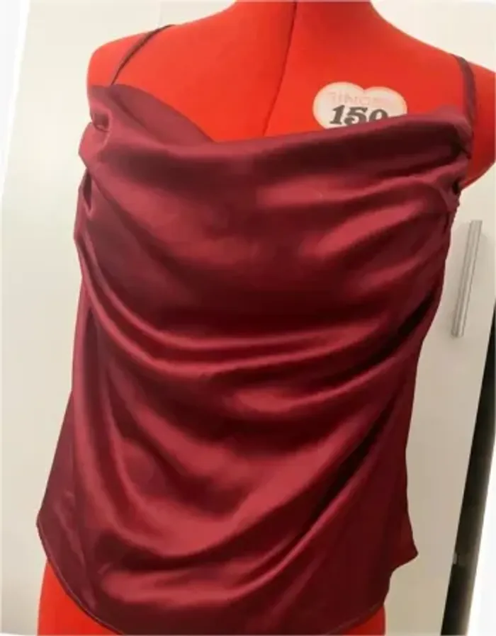 Top drapé satiné bordeaux Le Lis