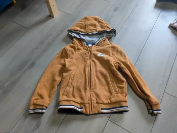 Veste moutarde Okaïdi 4 ans bon état