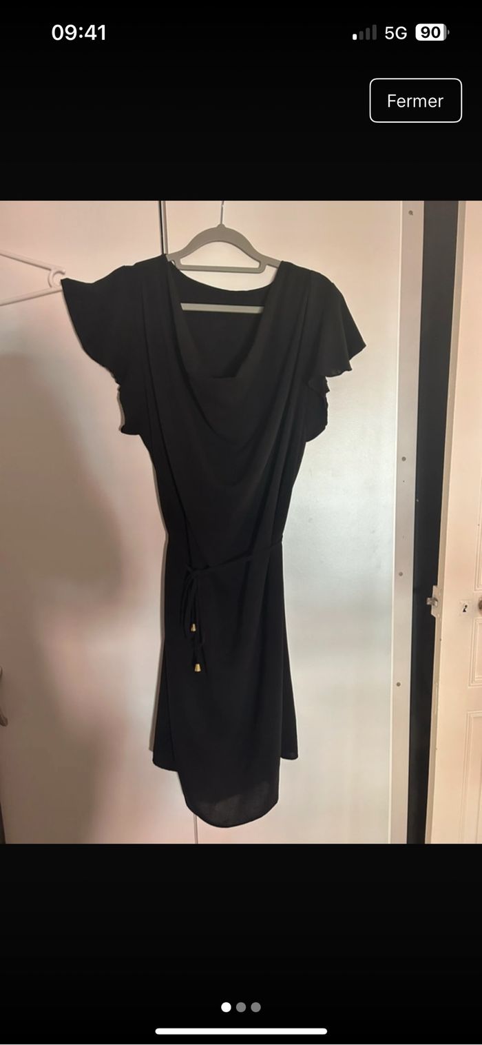 Robe noir