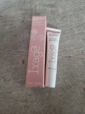 Contour des yeux ixage