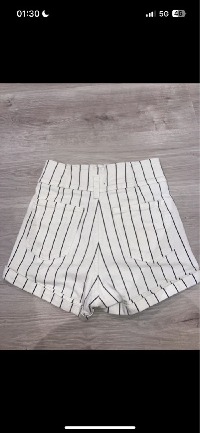 Short - photo numéro 3