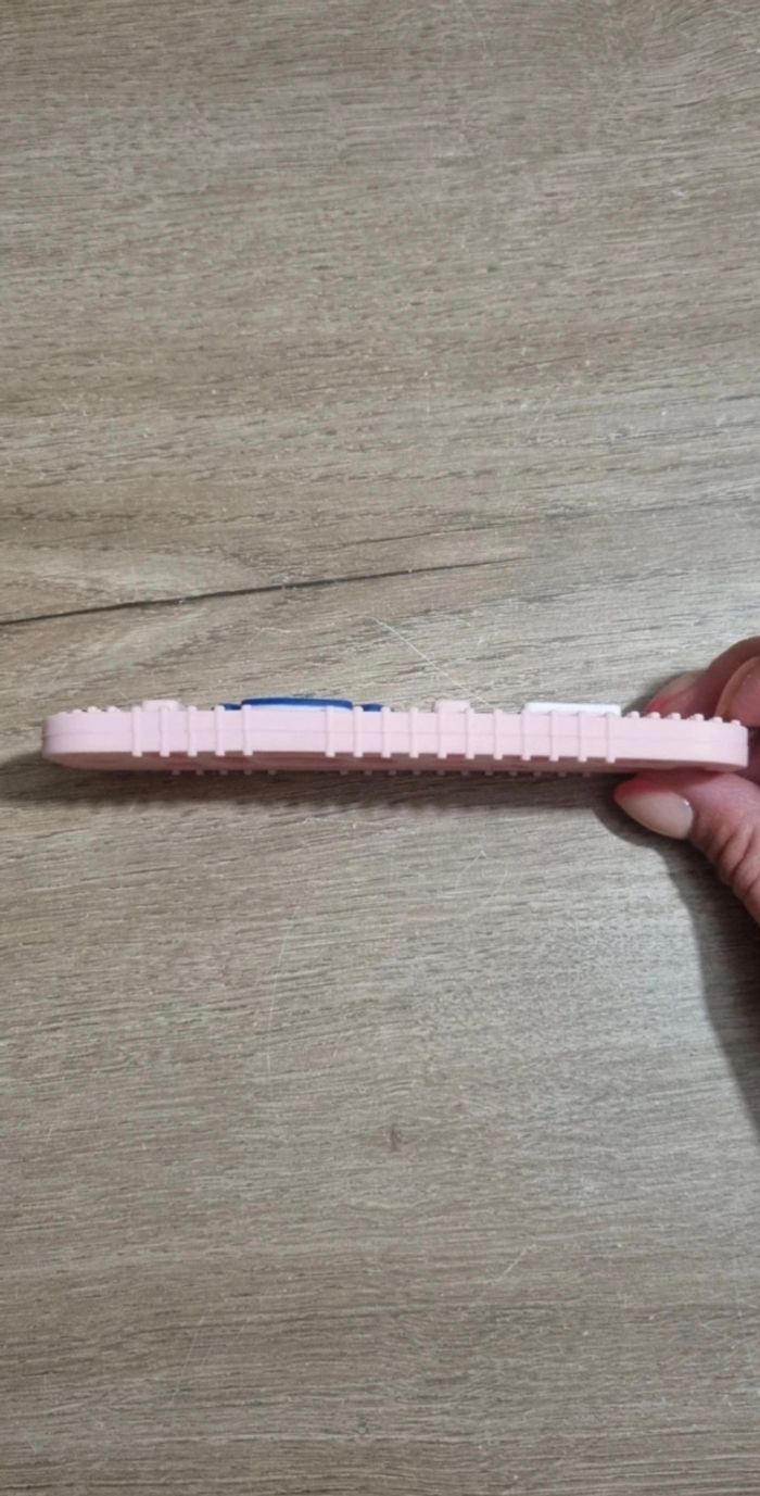 Télécommande en silicone - photo numéro 4