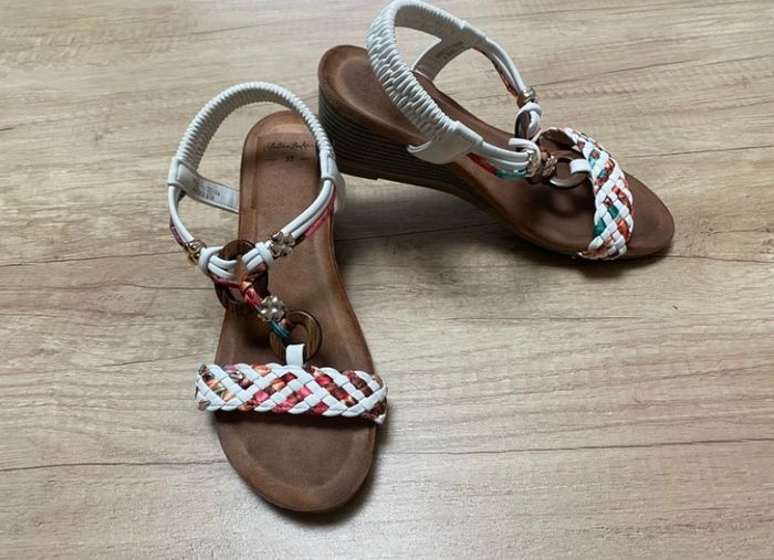 Sandales - photo numéro 3