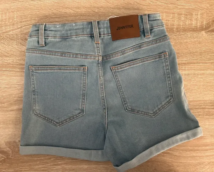 Short en jeans bleu - photo numéro 4