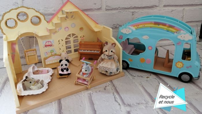 Nursery et bus sylvanian