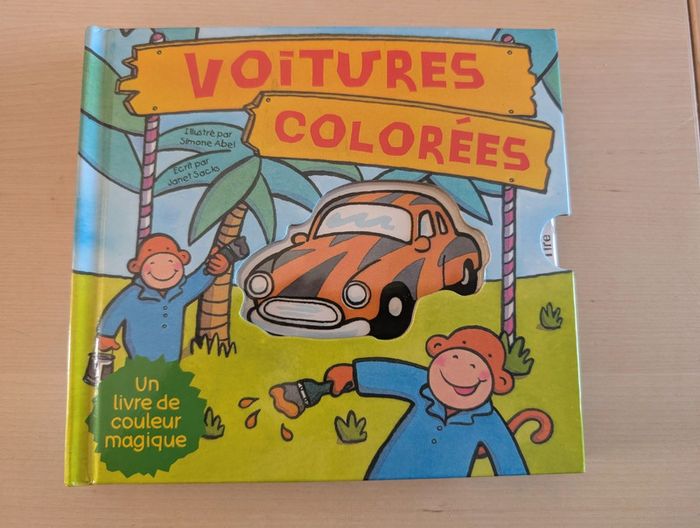 Livre voitures colorées