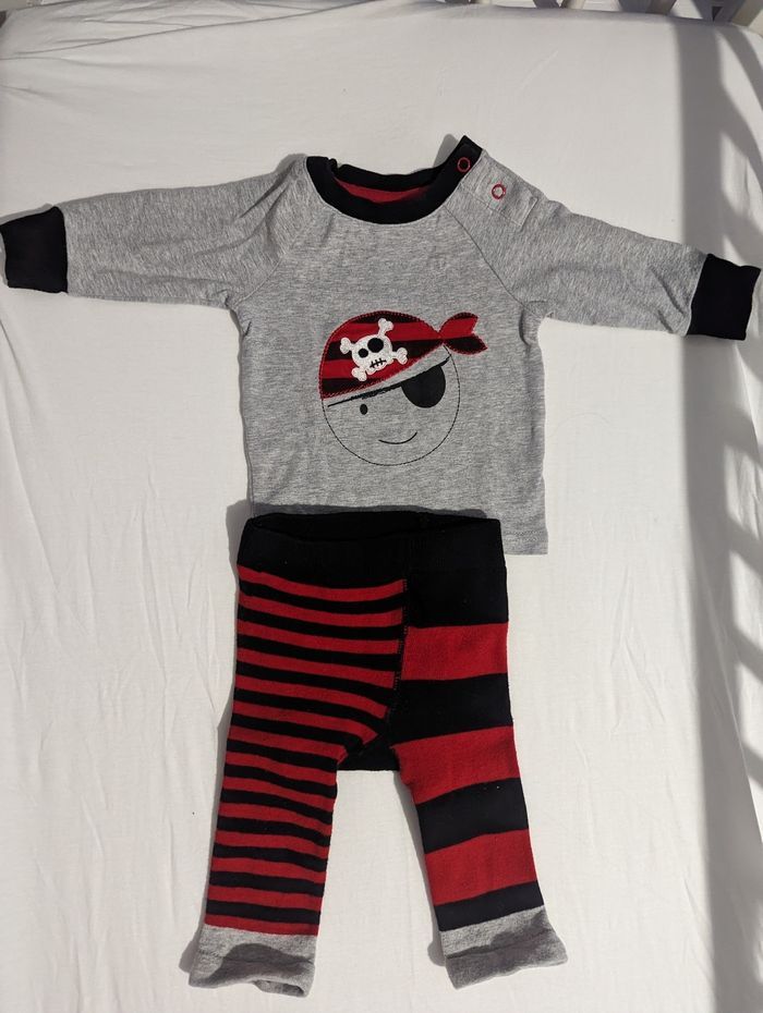 Lot de 8 ensembles 3 mois - photo numéro 9