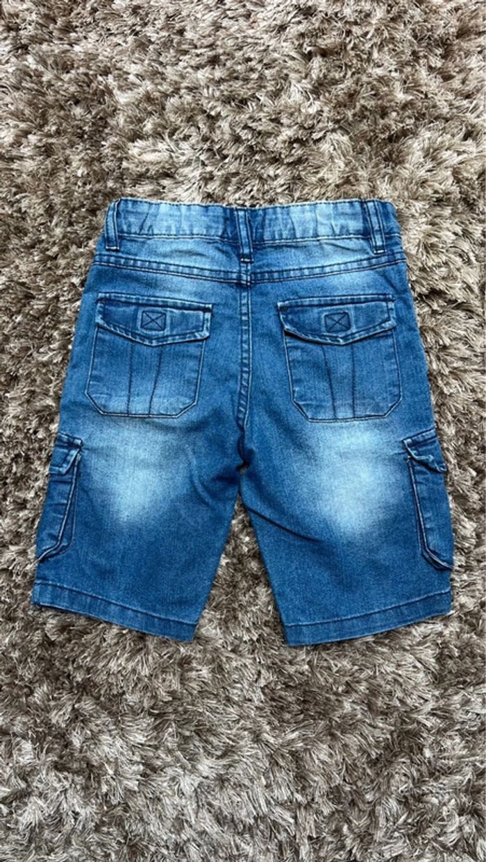 Short Du pareil au même - photo numéro 2