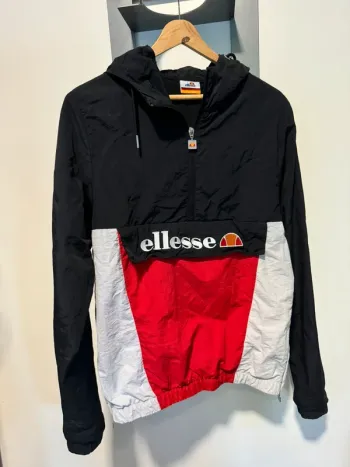 K-way coupe vent ellesse noir blanc et rouge S