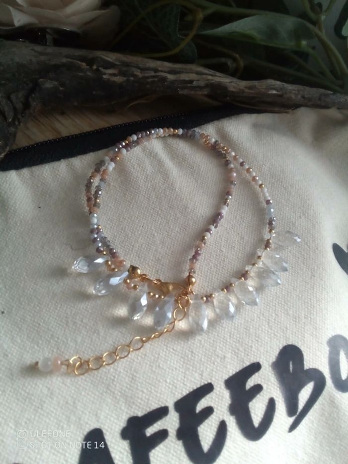 Collier lumineux à facettes