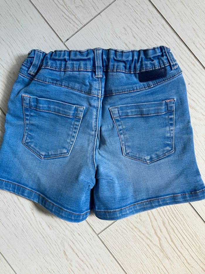 Short 7 ans - photo numéro 2