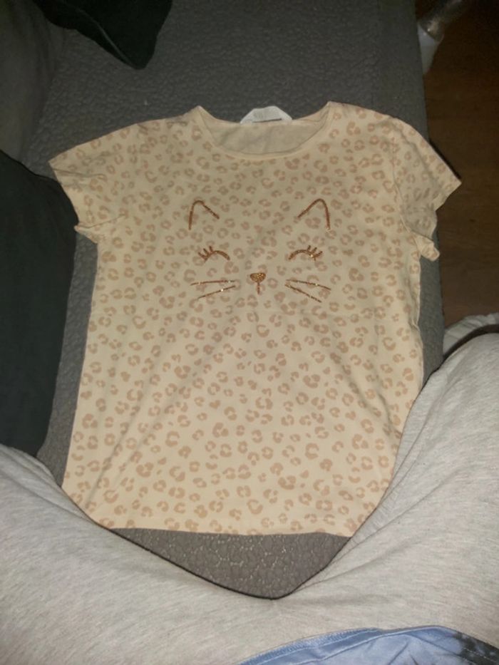 T-shirt h&m taille 134/140cm 8/10 ans - photo numéro 1