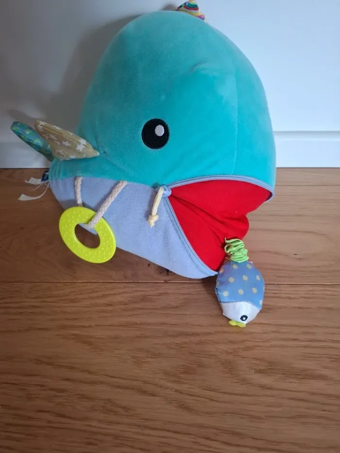 Jeu d’éveil baleine très bon état - photo numéro 3