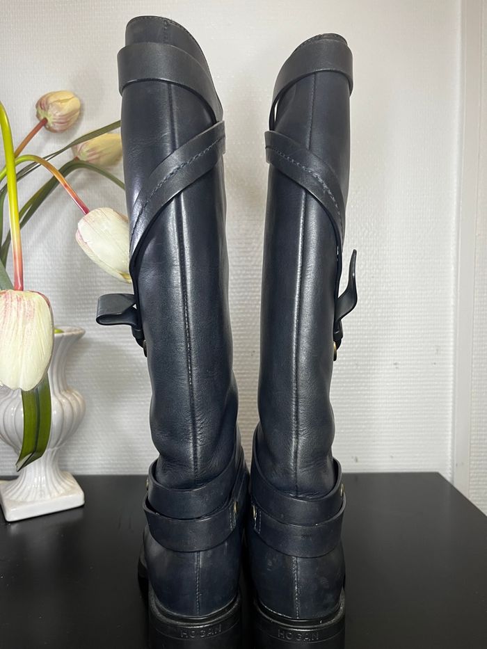Hogan Bottes Marron vintage en cuir bleu marine avec brides et détails dorés - photo numéro 8