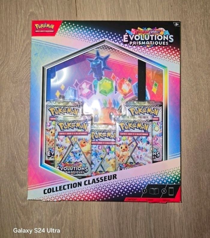 Pokemon coffret classeur evolutions prismatiques 8.5