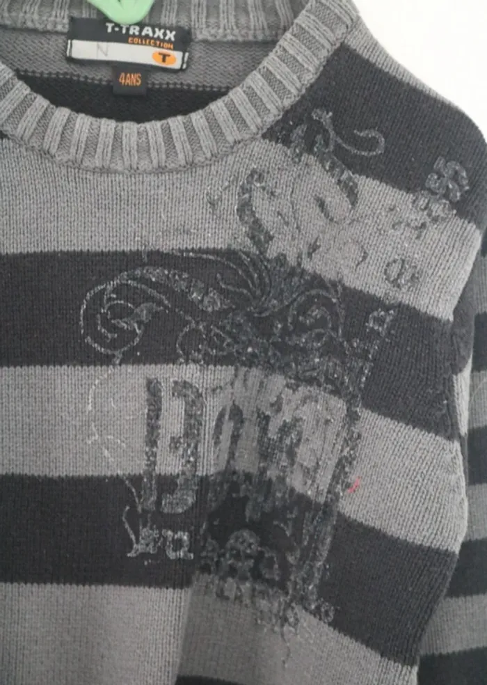 Ensemble haut Disney, pull T-Traxx, pantalon sans marque et gilet Gabrines 4 ans - photo numéro 7