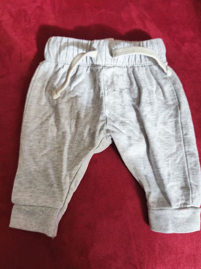 Ensemble pantalon et tee-shirt manches longues 1/3 mois - photo numéro 4