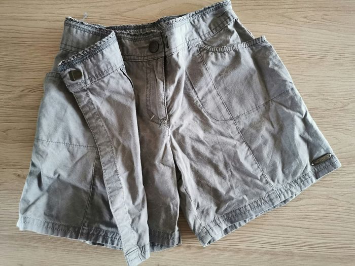 Short fille - photo numéro 2