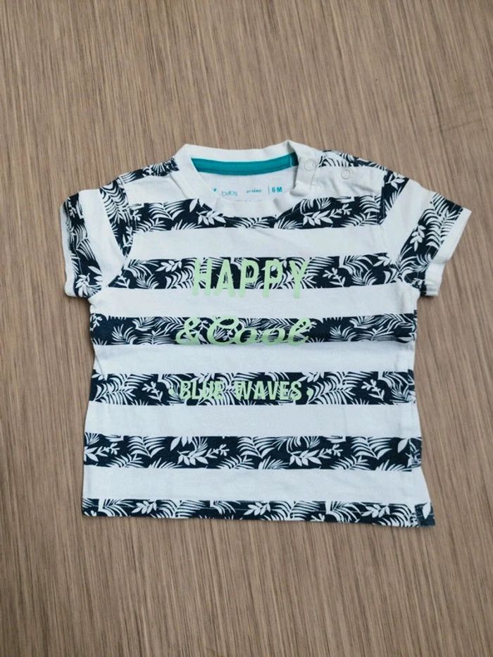 Tee-shirt garçon taille 6 mois