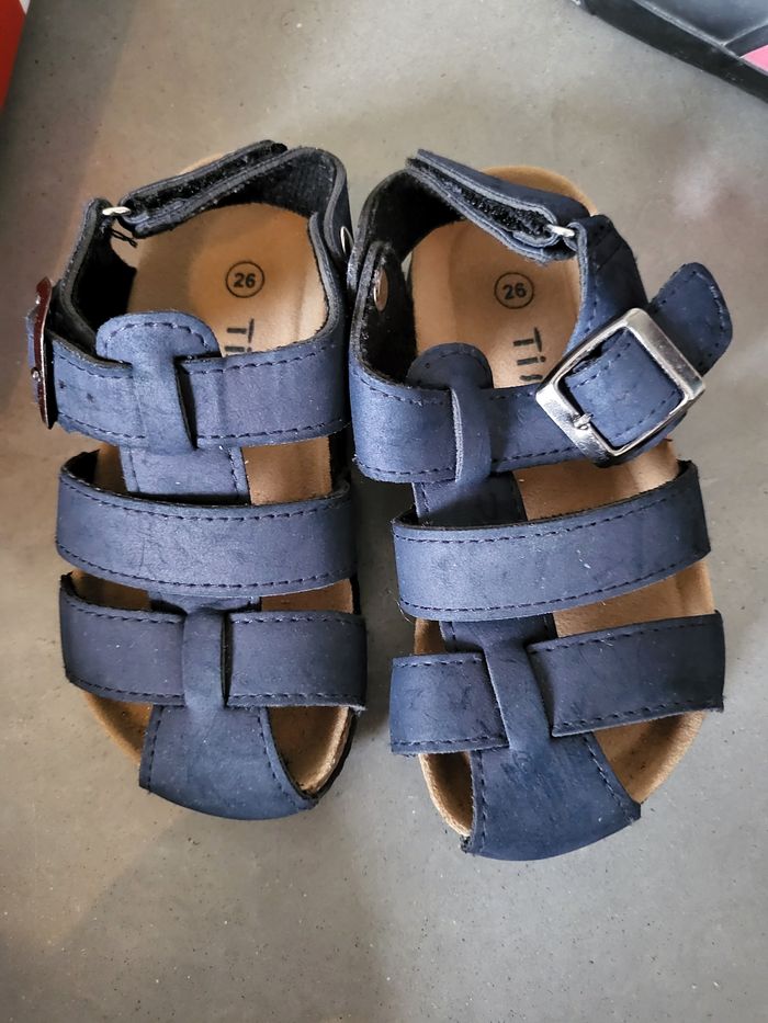 Chaussures pointures 26 - photo numéro 3