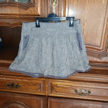 Mini jupe taille 32/xxs edc