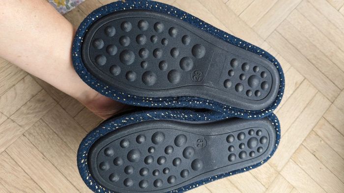 Chaussons neuf - photo numéro 2