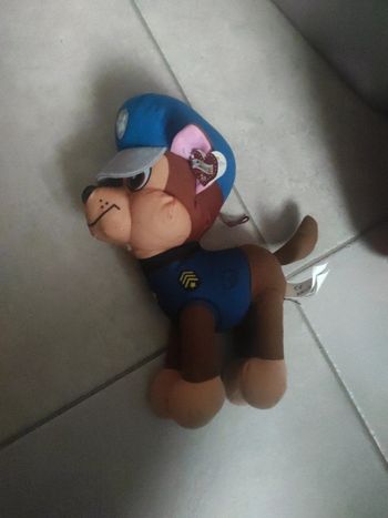 Grande peluche chase pat patrouille