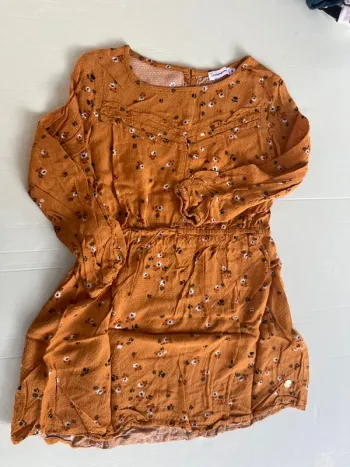 Robe 4 ans