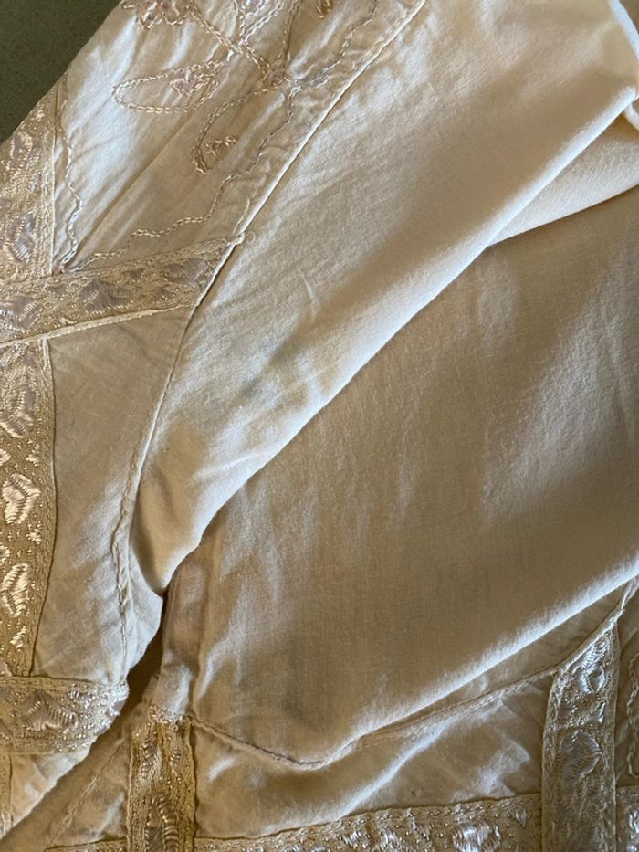 Blouse 3/4 brodé et sequins - photo numéro 13