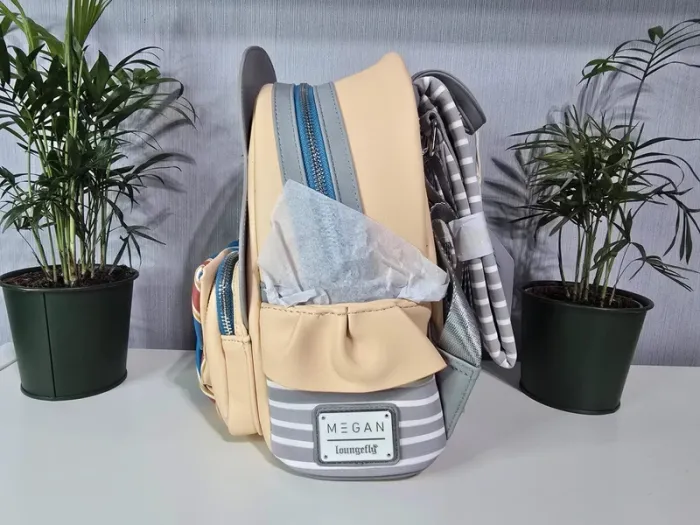 Sac à dos Loungefly M3gan Cosplay - photo numéro 2