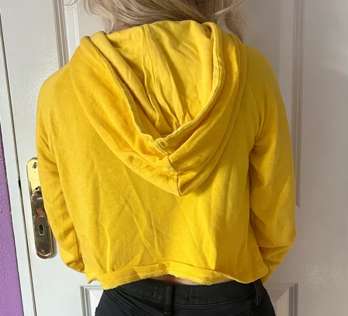 Sweat jaune crop top Urban Classics - photo numéro 2