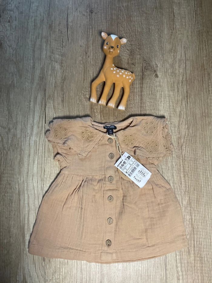Jolie robe col Claudine 1 mois fille neuve