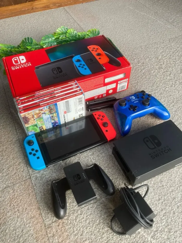 Nintendo · Switch - photo numéro 2