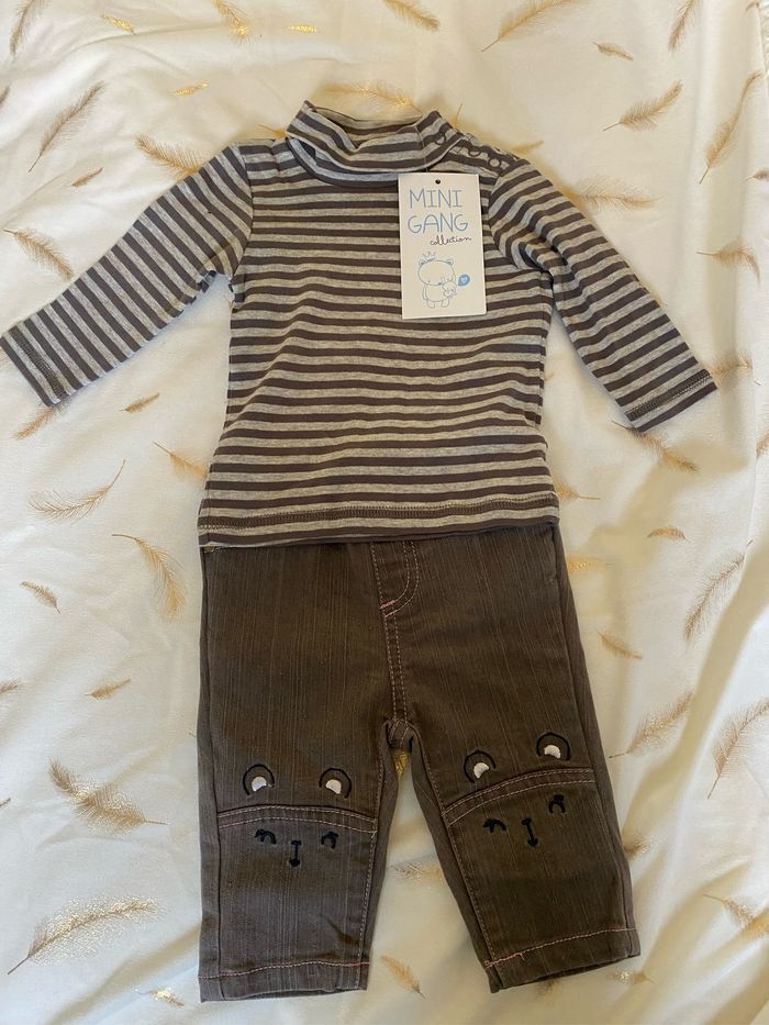 Ensemble fille taille 3 mois neuf - photo numéro 2