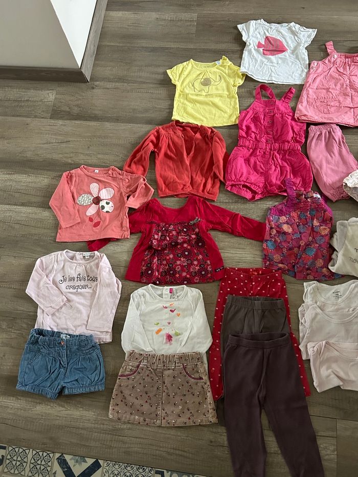 Lot de vêtements fille 18 mois